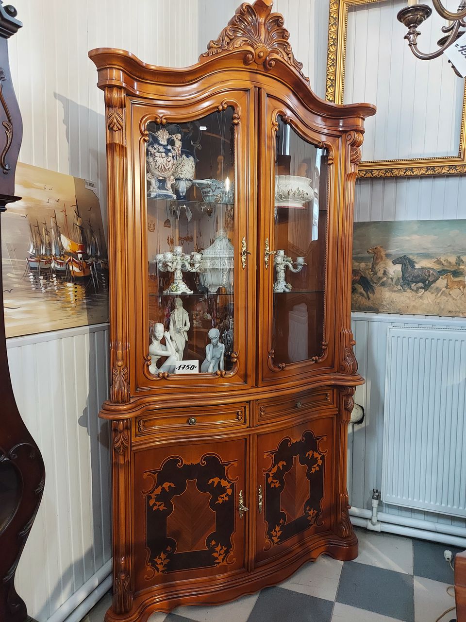 Dulapuri și vitrine din Germania la Florilor 14 foto 0