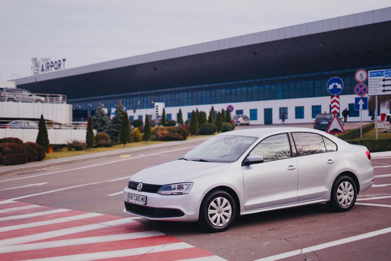 Авто Прокат Chirie auto фото 2