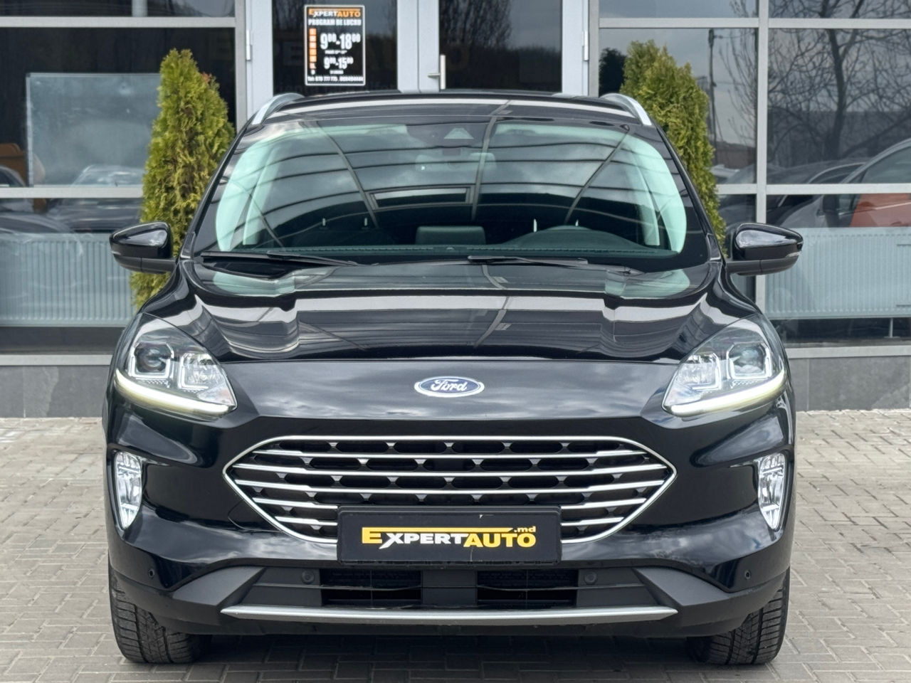 Ford Kuga foto 1