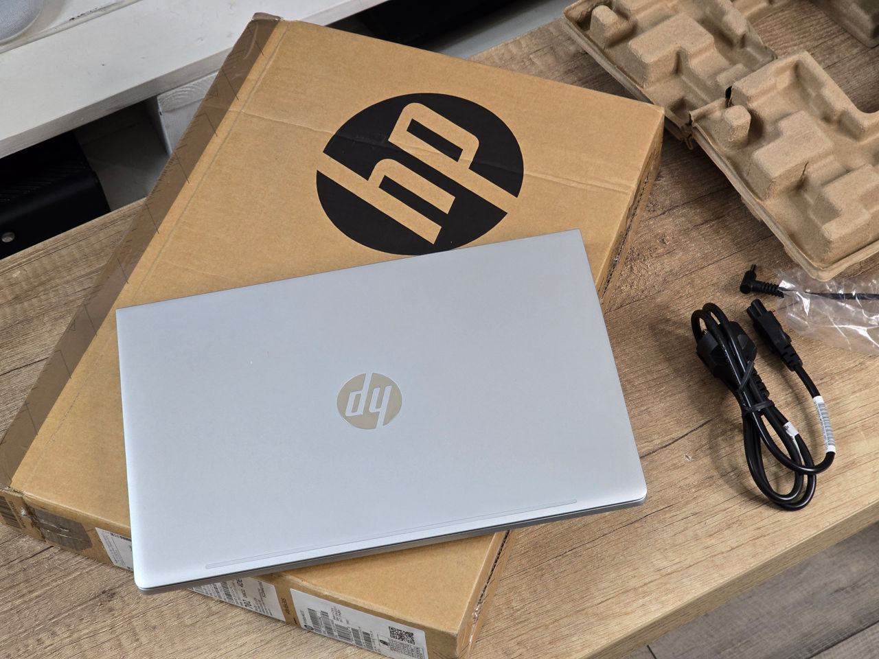 Nou! HP EliteBook 640 G10 (i5 1335U/32Gb DDR4/SSD 1TB NVMe/Intel Irys) foto 0