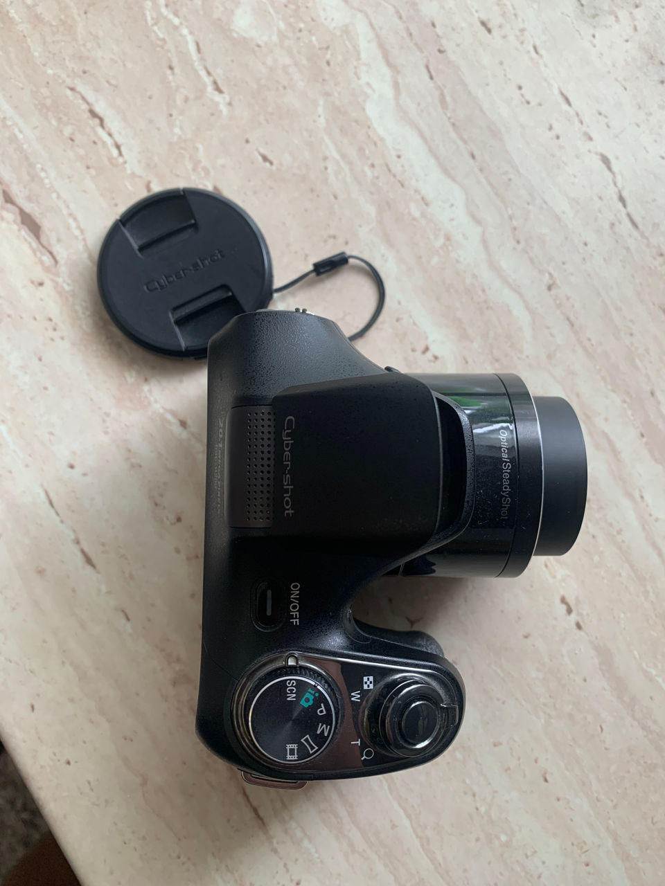 Sony Cybershot DSCH200 20.1MP Digital Camera