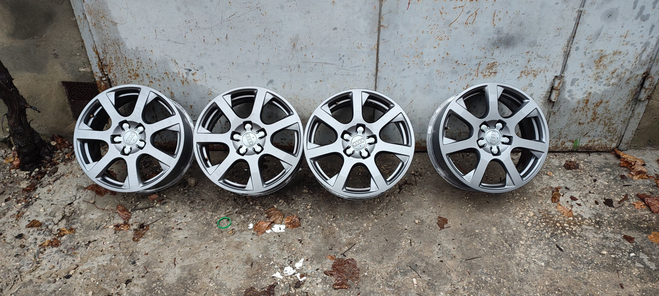 Продам диски р17 5 /112