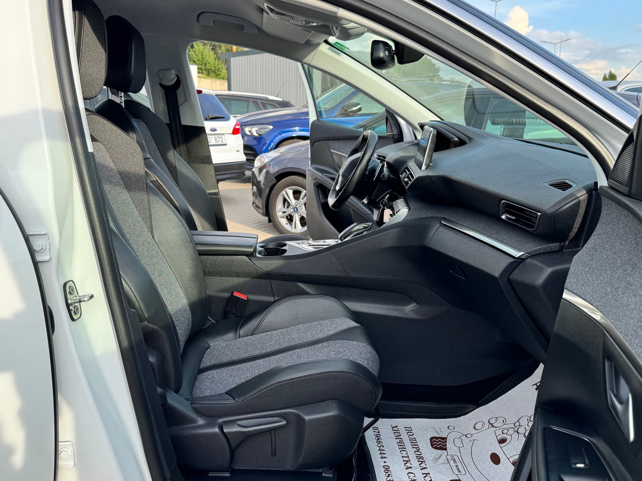 Peugeot 5008 foto 18