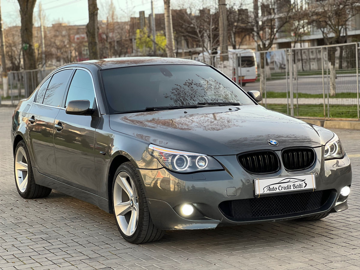 BMW 5 Series foto 7