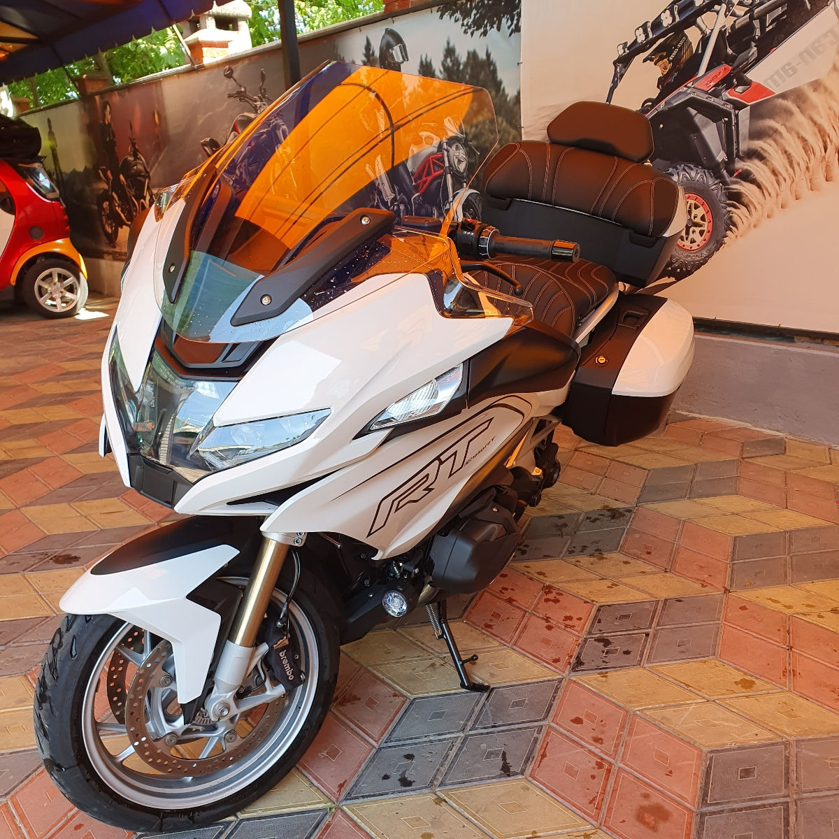 BMW R 1250 RT foto 1