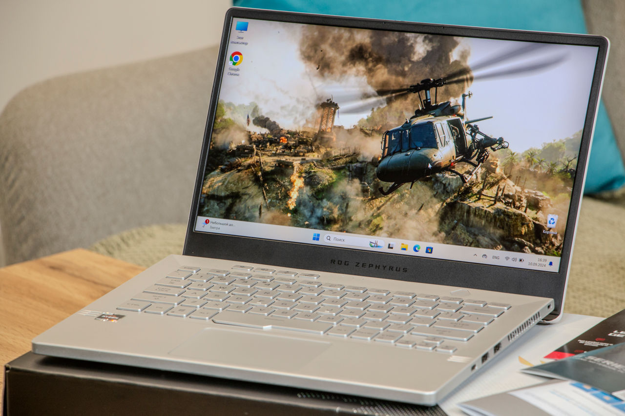 Asus ROG Zephyrus G14 - Ryzen 7 7735HS, 16Gb Ram, 500Gb SSD,Radeon RX 6700S, 14.1" 2K IPS 120Hz foto 2
