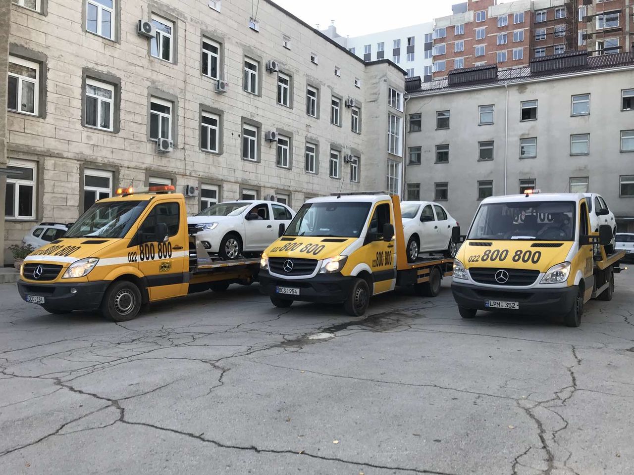 Evacuator Chisinau  Evacuator 24  Эвакуатор Chișinau  Manipulator foto 10