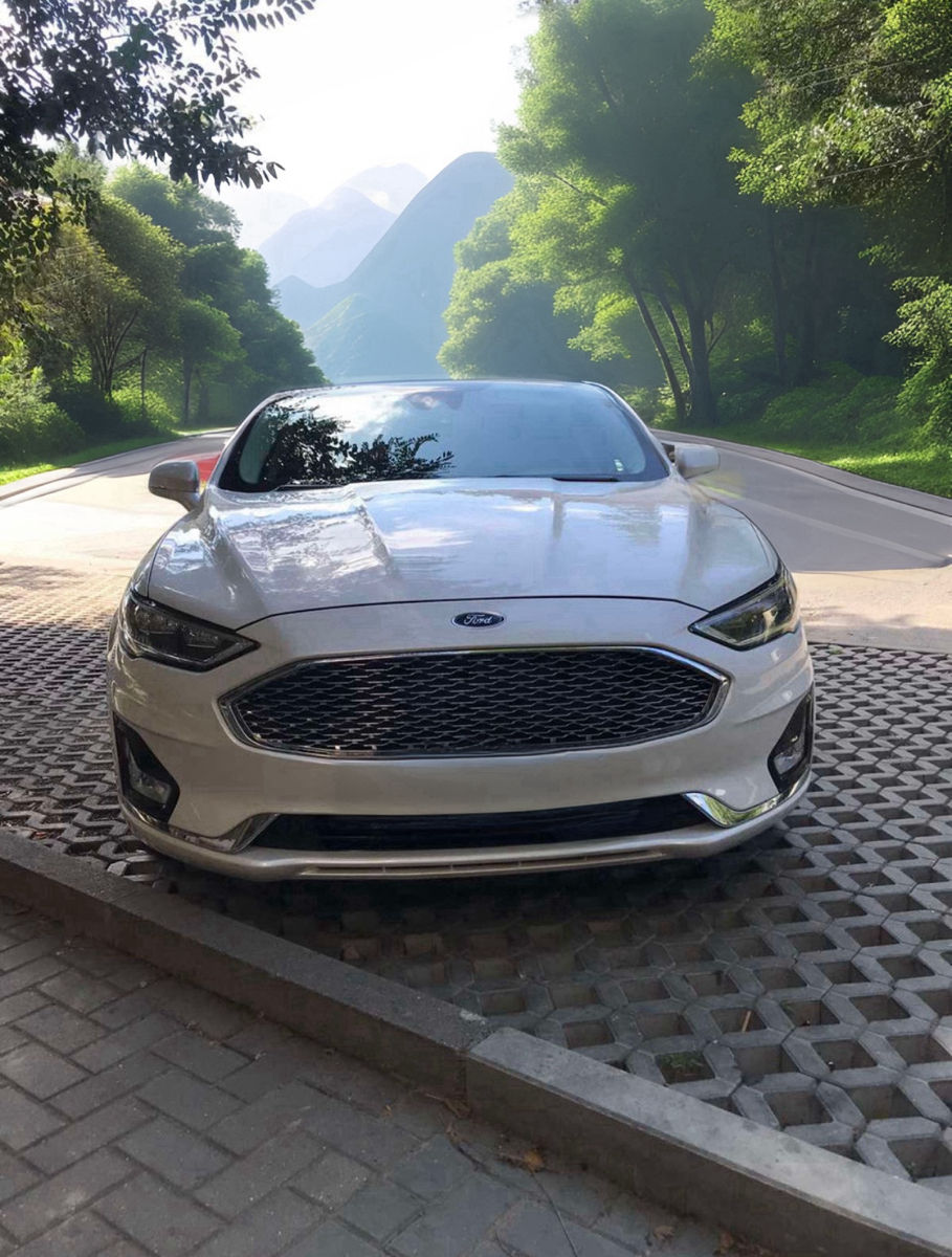Ford Fusion Hybrid 2020 foto 3
