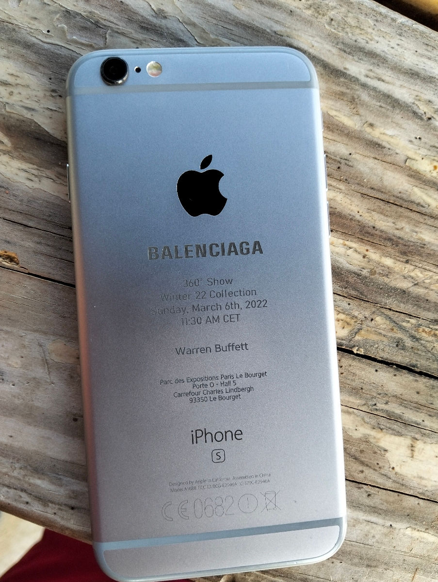 Apple iPhone 6s Balenciaga  foto 2