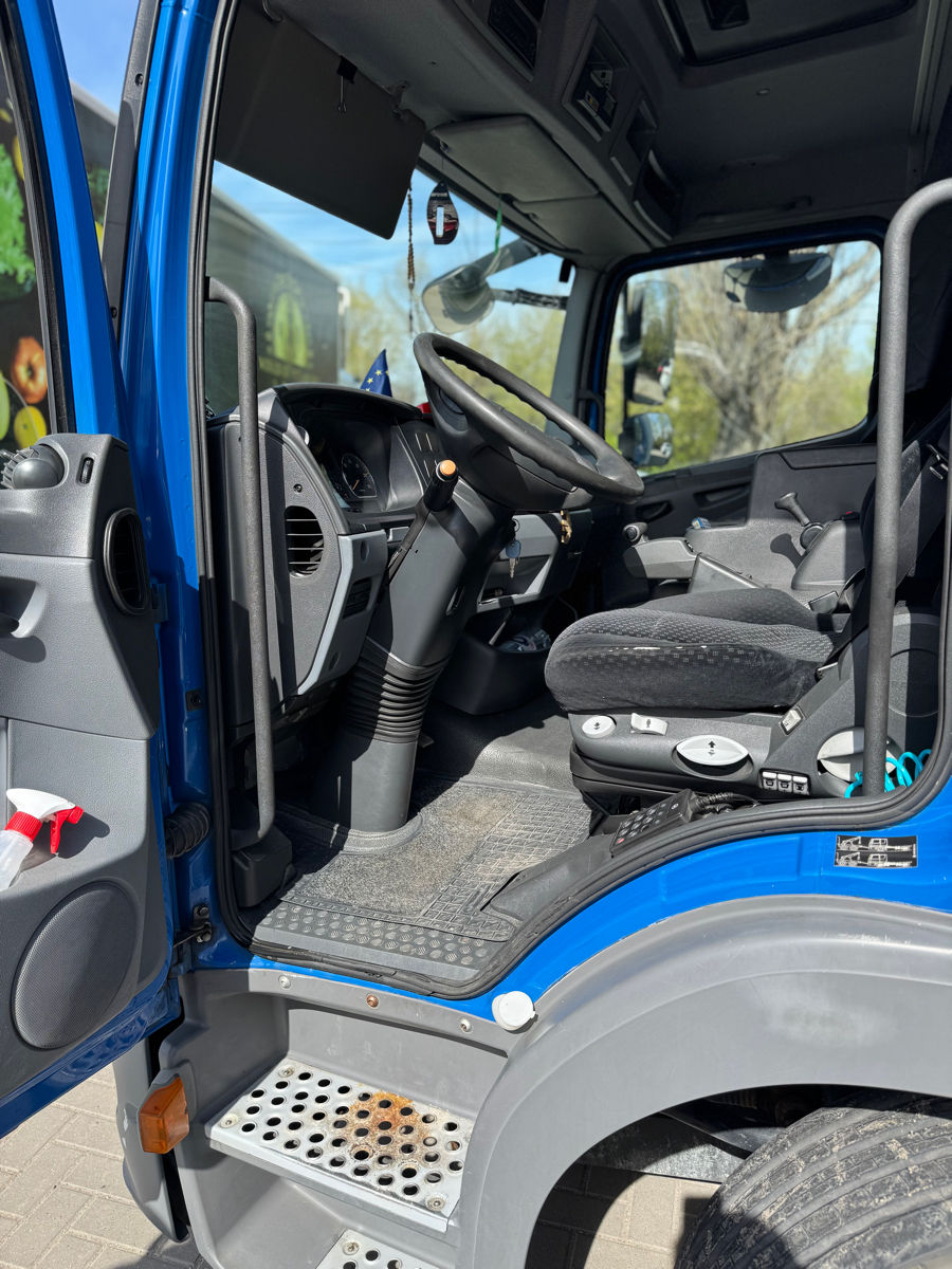 Mercedes Mecede Atego 1222L фото 3
