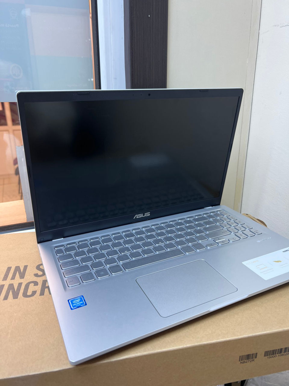 Asus x515m 4990 lei