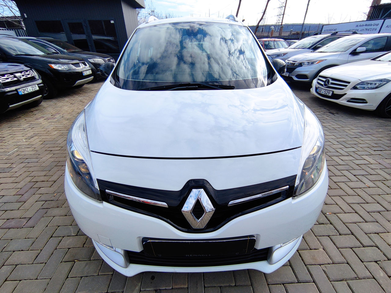 Renault Grand Scenic foto 19