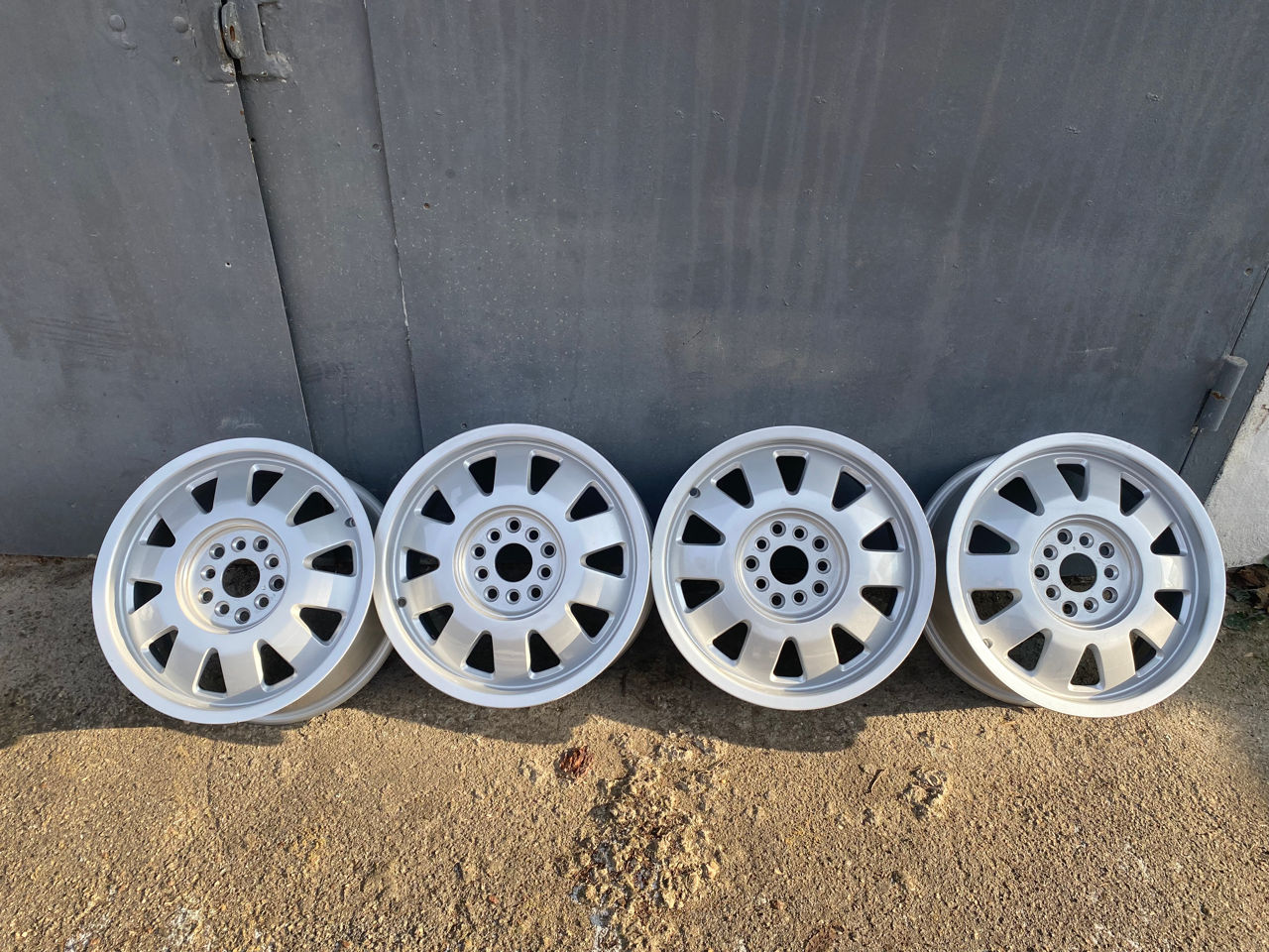 R 15