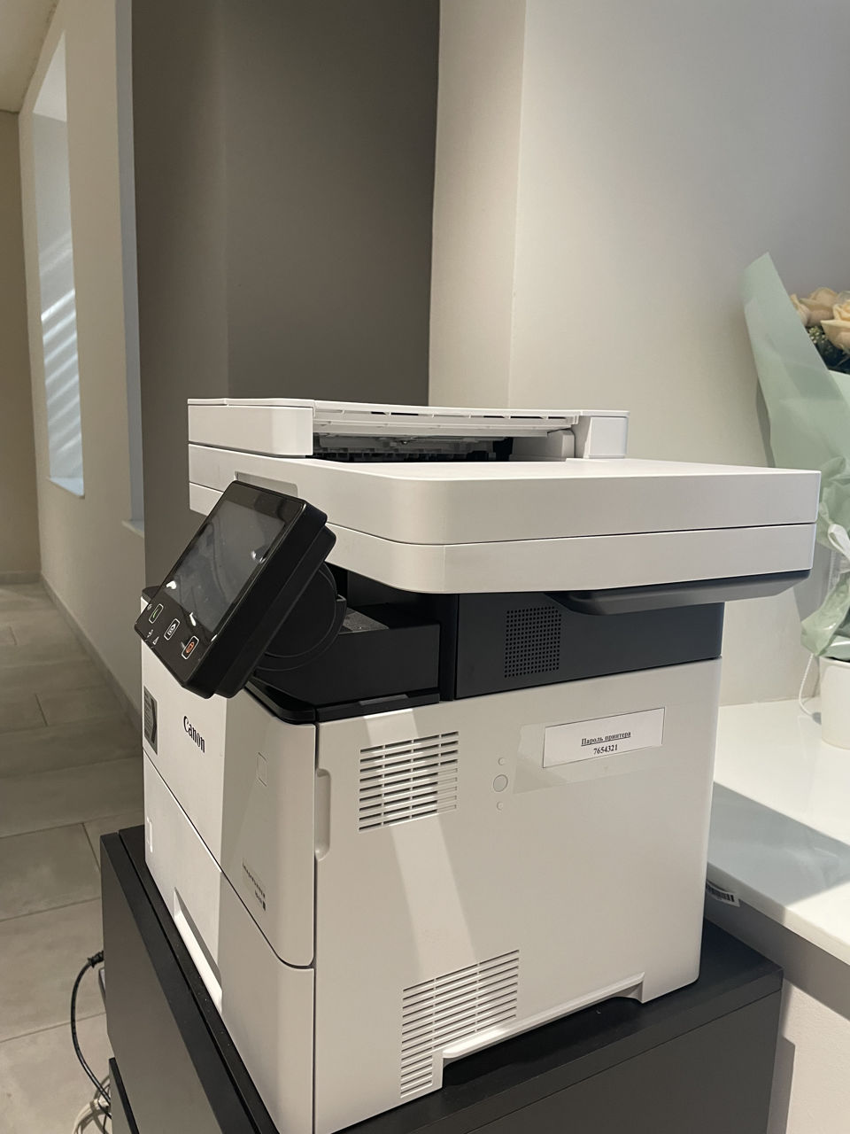 Новый принтер Canon.
