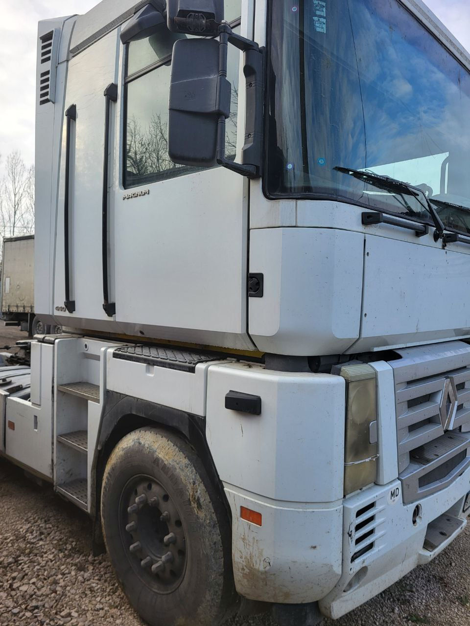 Dezmembrare Renault Magnum Euro 3, разборка Renault Magnum Euro 3. foto 4