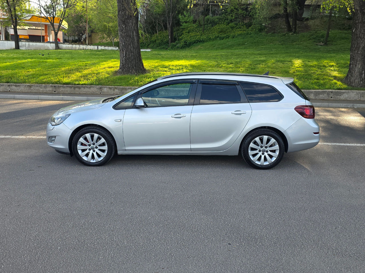 Opel Astra foto 4