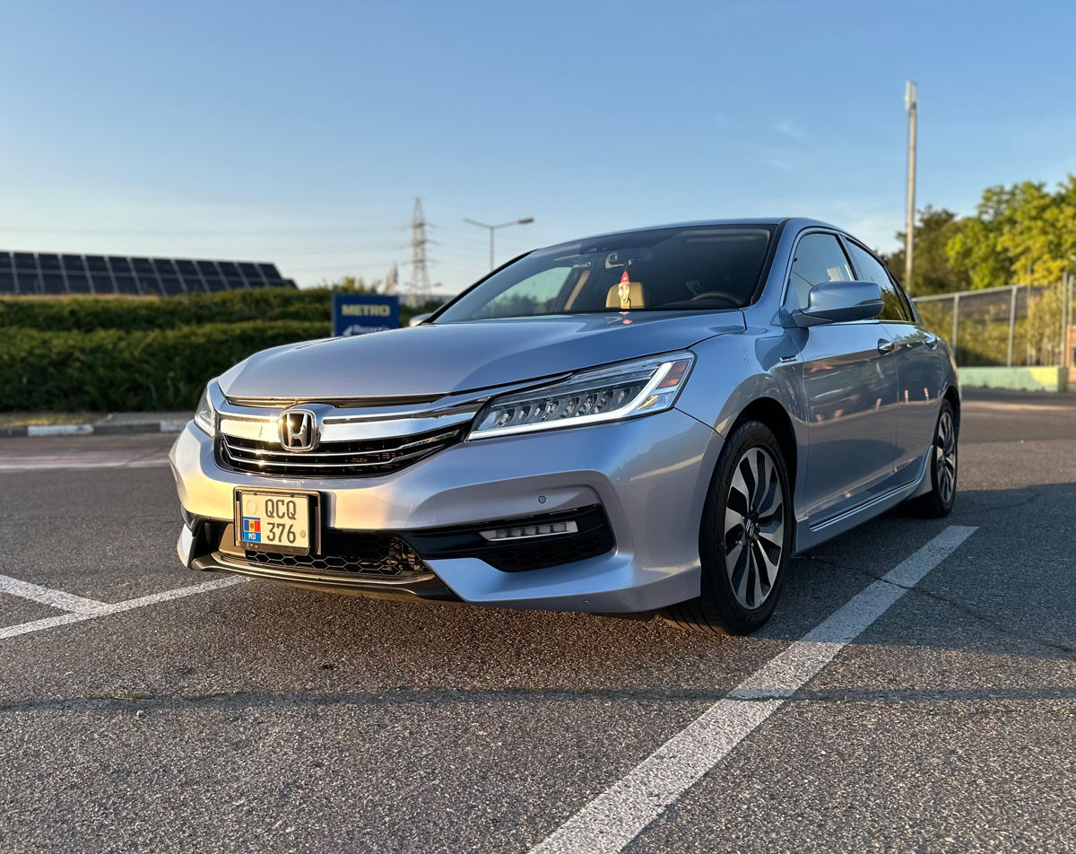 Honda Accord foto 0