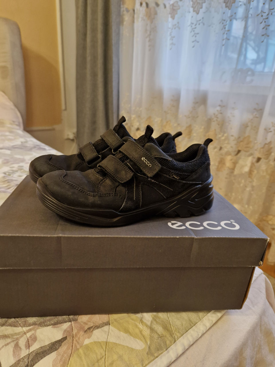 Adidasi Ecco. M 35  250 lei foto 1