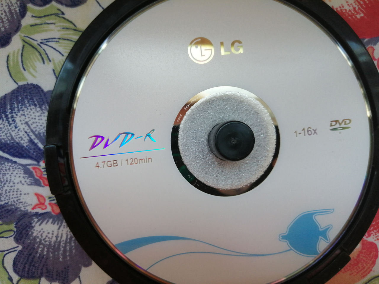Cd диски и Кейсы для СД дисков