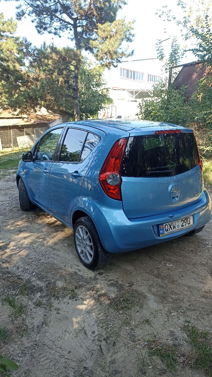 Opel Agila foto 5