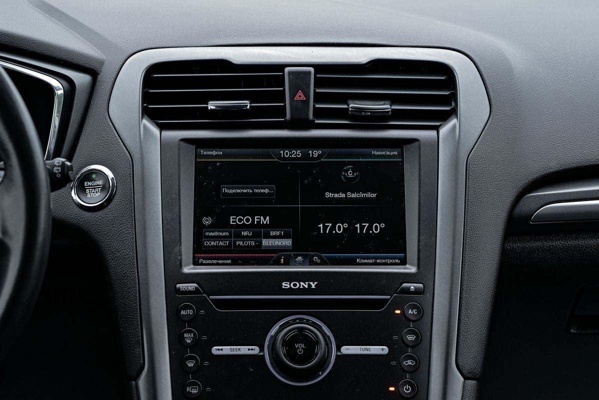 Ford Mondeo фото 11