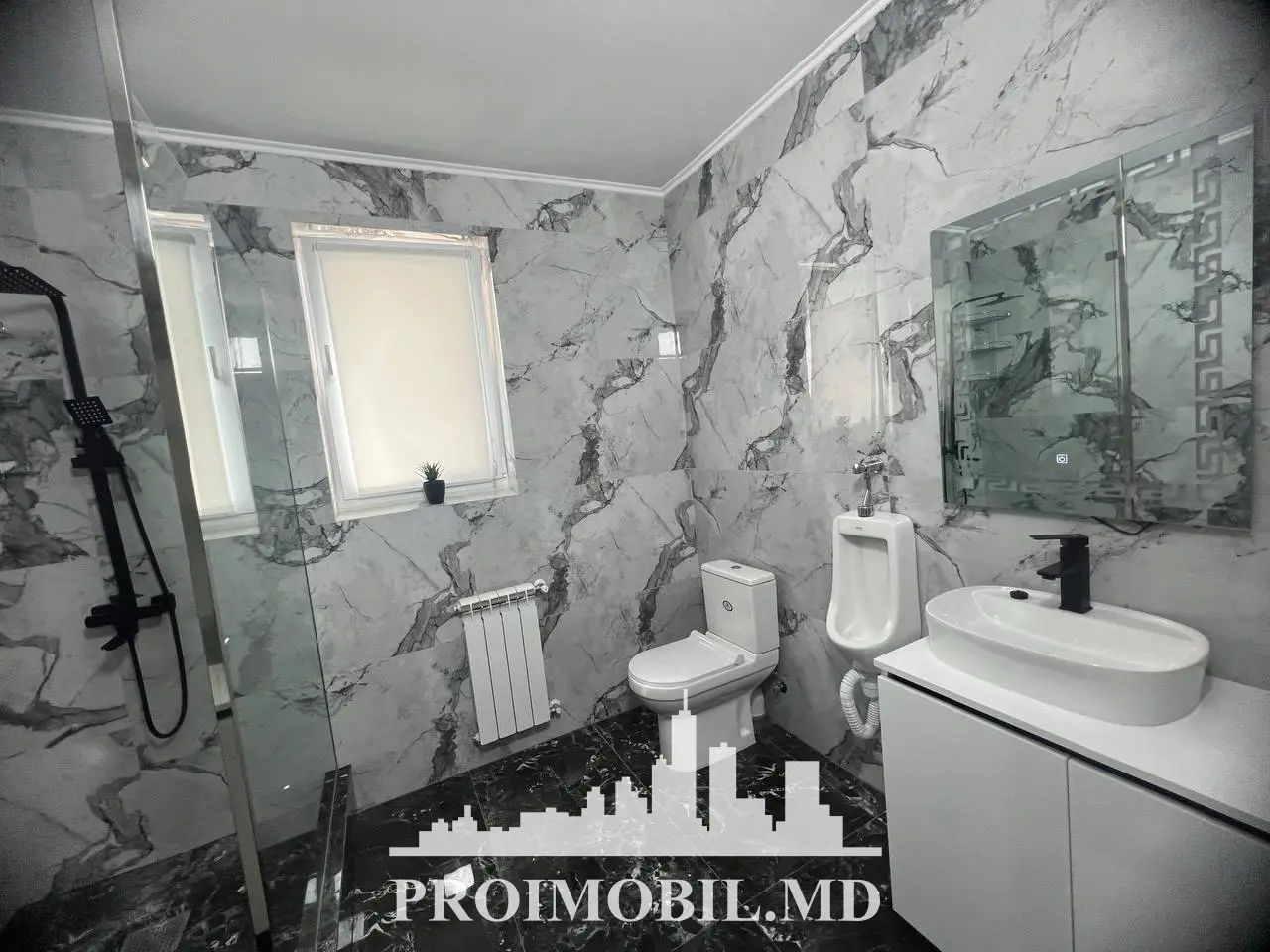 Apartament cu 2 camere, 80 m², Buiucani, Chișinău foto 8