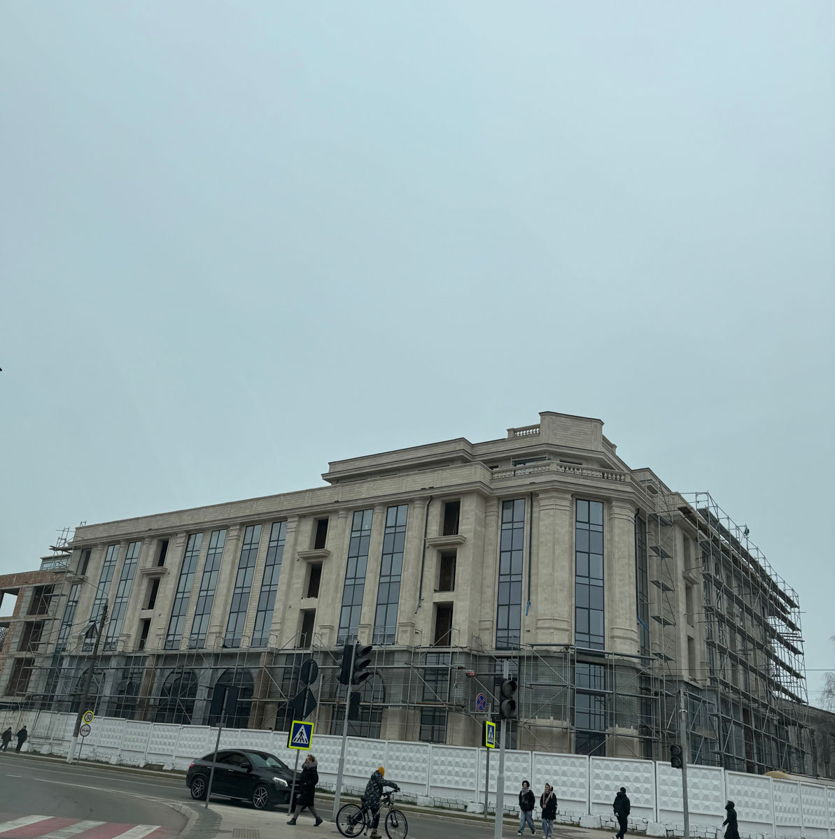 Apartament cu 4 camere,  Centru,  Strășeni,  Strășeni foto 0