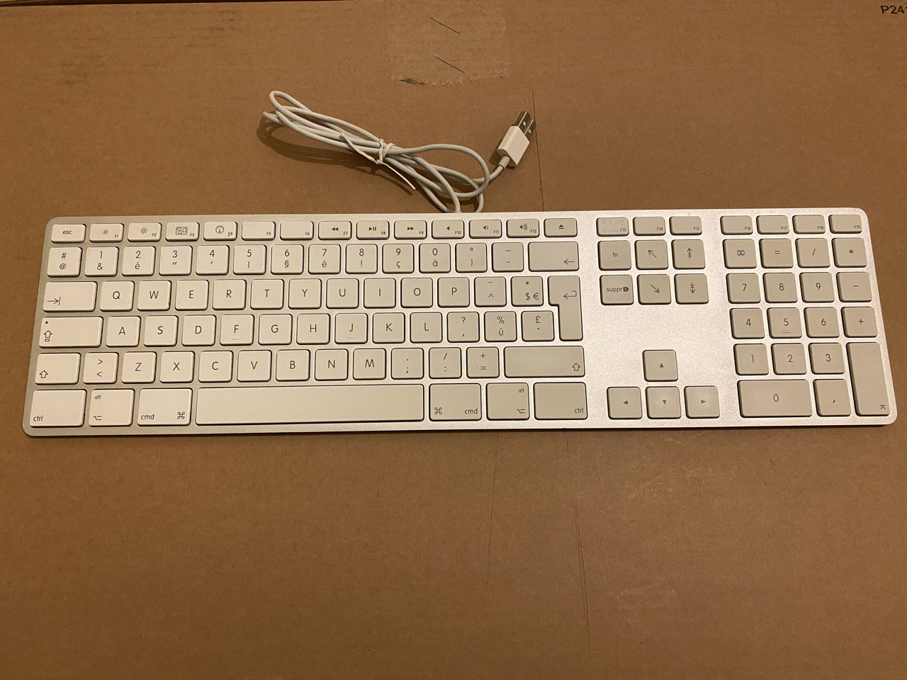 Apple A1243 USB Keyboard