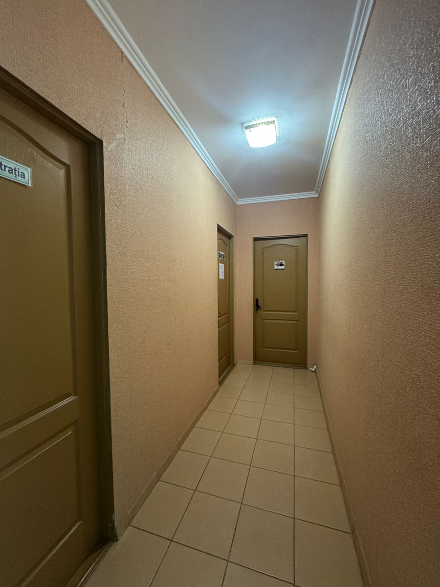 Clădire comercială de vânzare – Centru, Florești foto 10