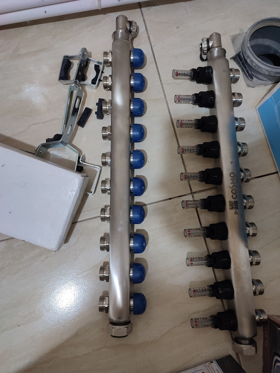 Гребёнка для теплого пола 10 контуров в комплекте с кранами