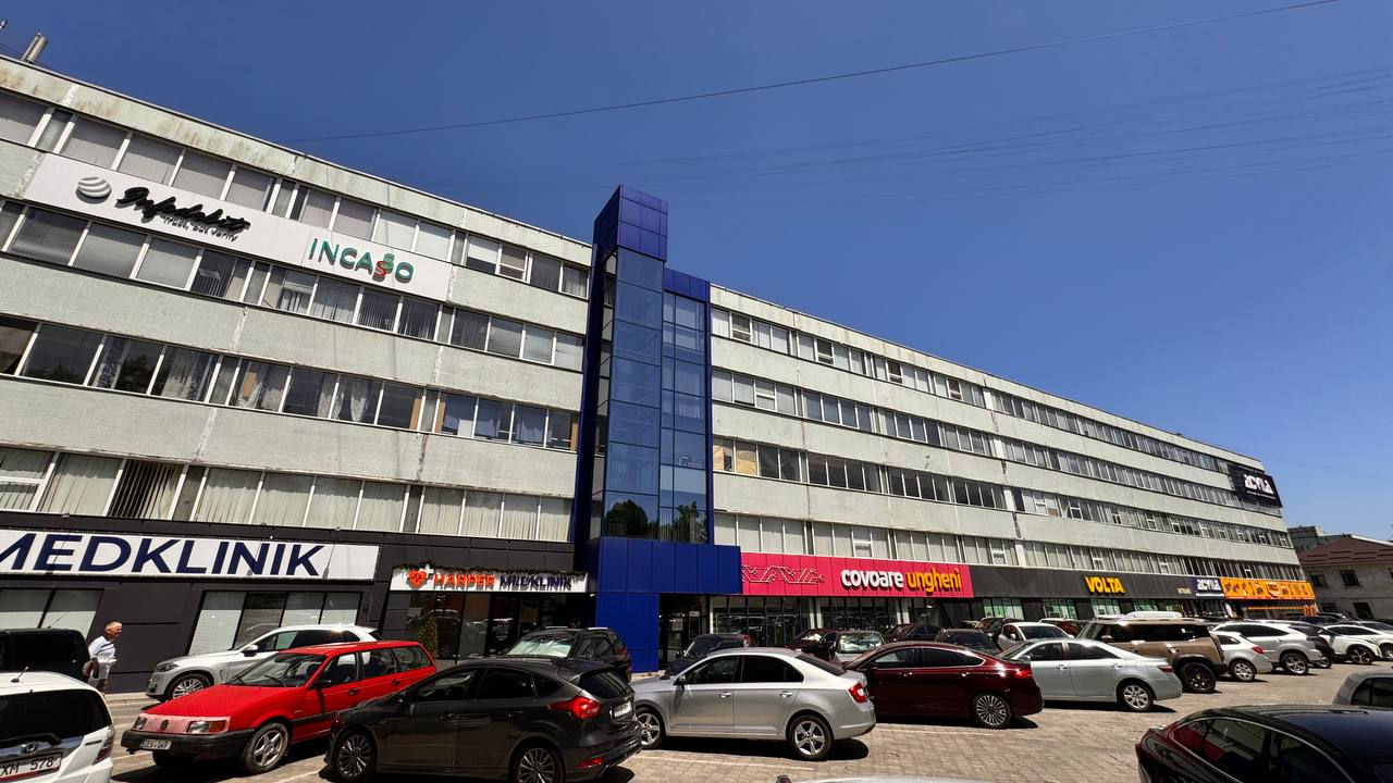 Spațiu Comercial / Reprezentanta de Închiriat. 600 mp – str. Calea Iesilor 10 фото 8