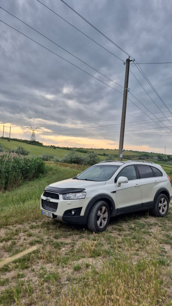 Chevrolet Captiva фото 0