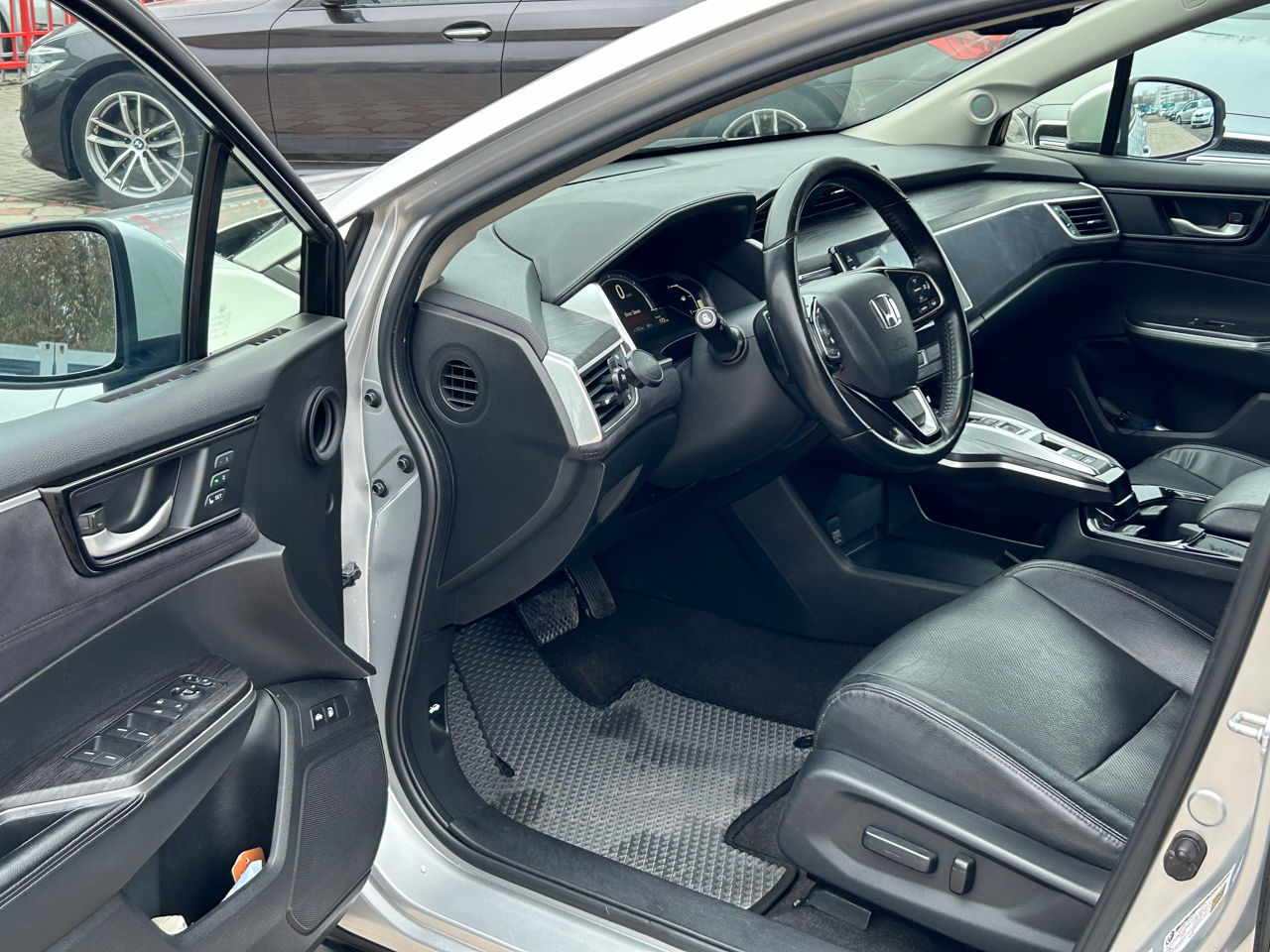 Honda Clarity foto 7