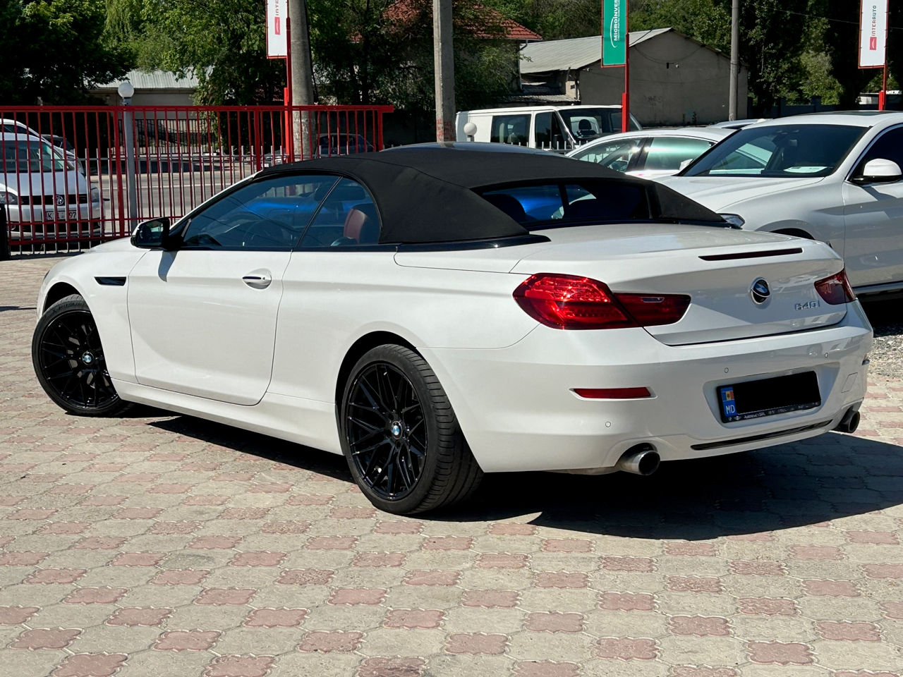 BMW 6 Series foto 2