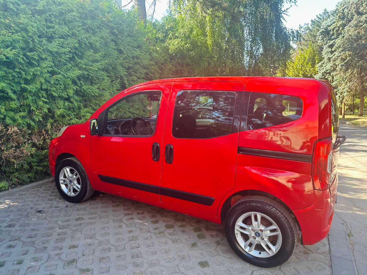 Fiat Qubo foto 2