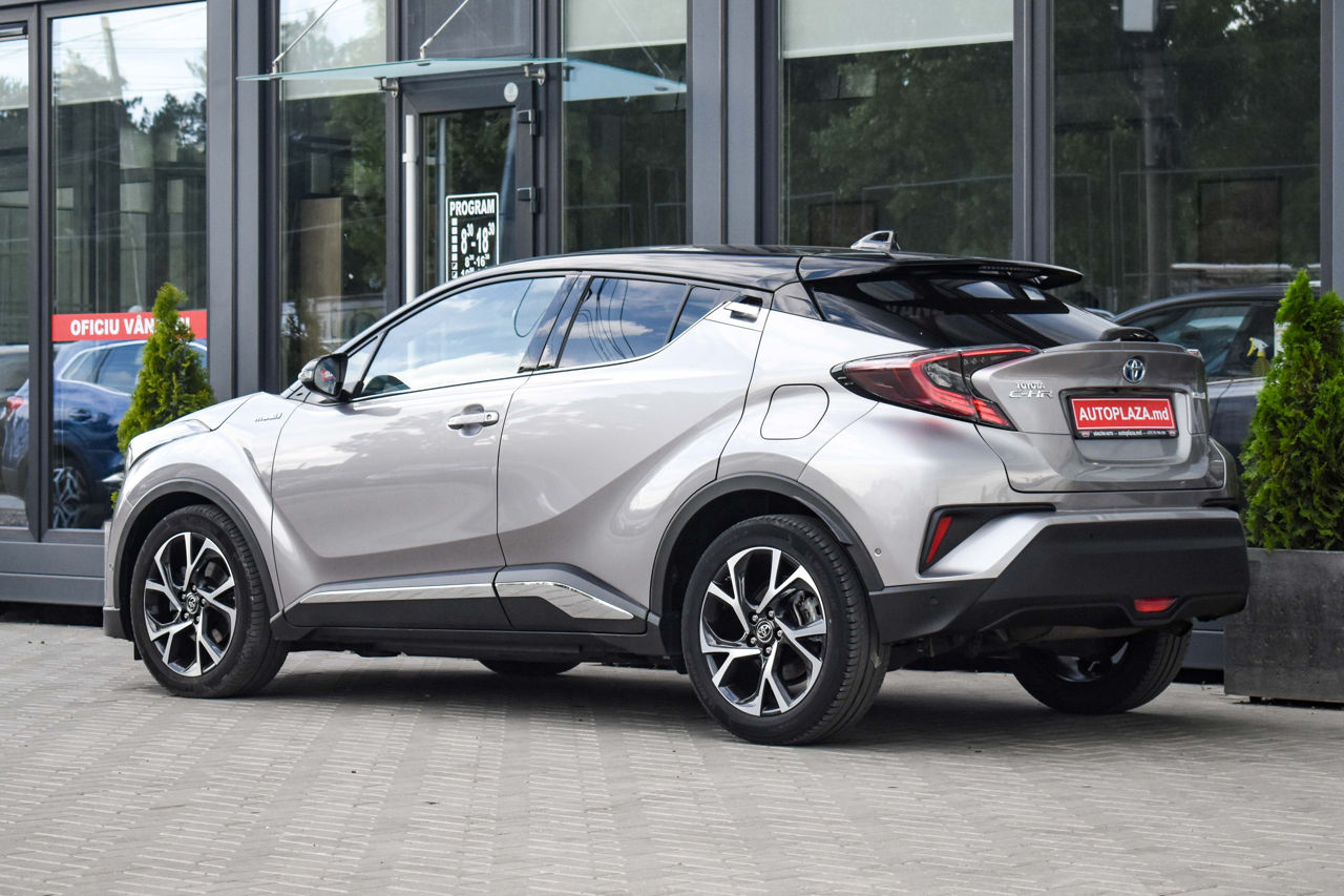 Toyota C-HR foto 7