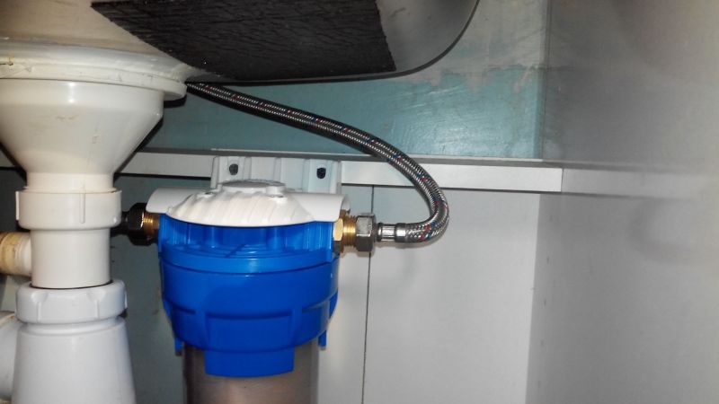 Установка кухонных моек