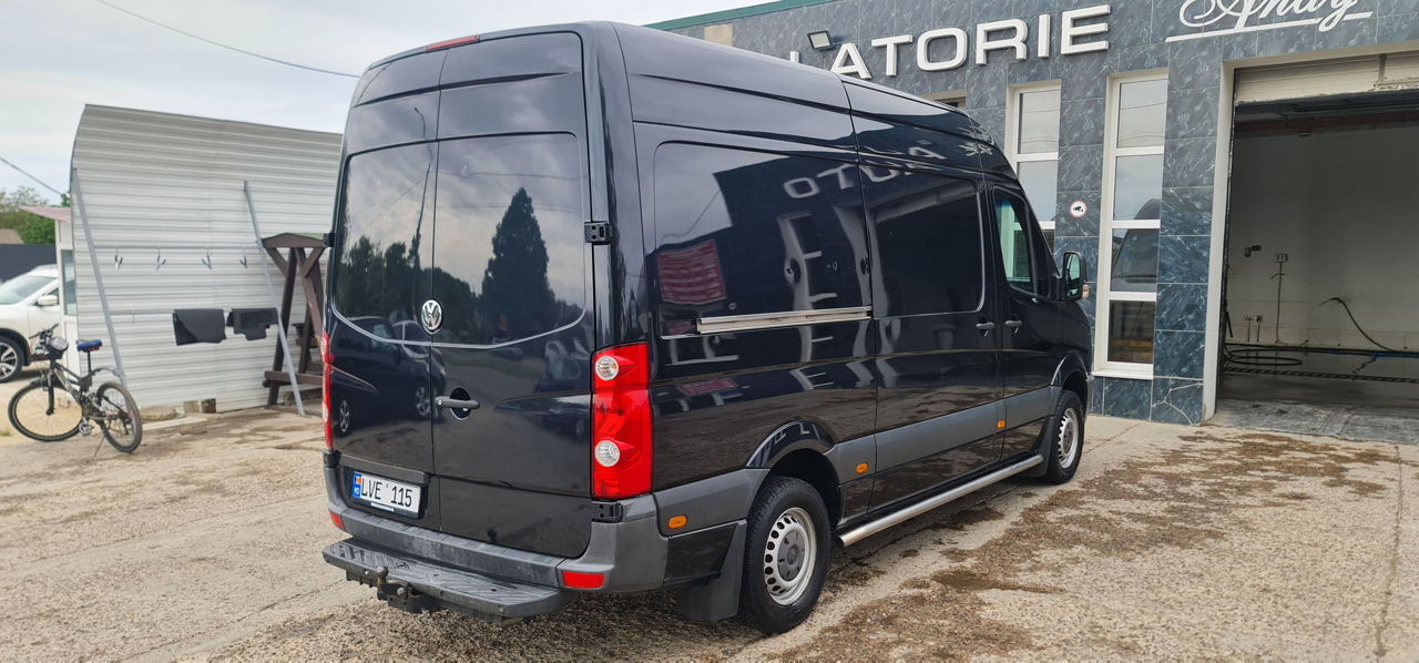 Volkswagen Crafter 2.5 фото 1