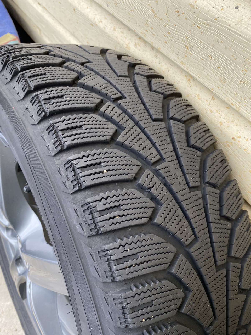 5х114.3 R16 215 65 16 диски с шинами