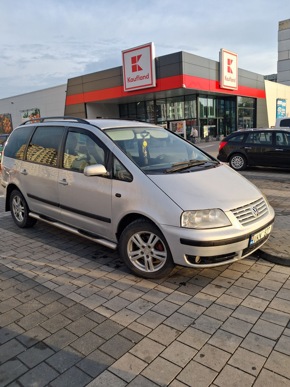 Volkswagen Sharan foto 3