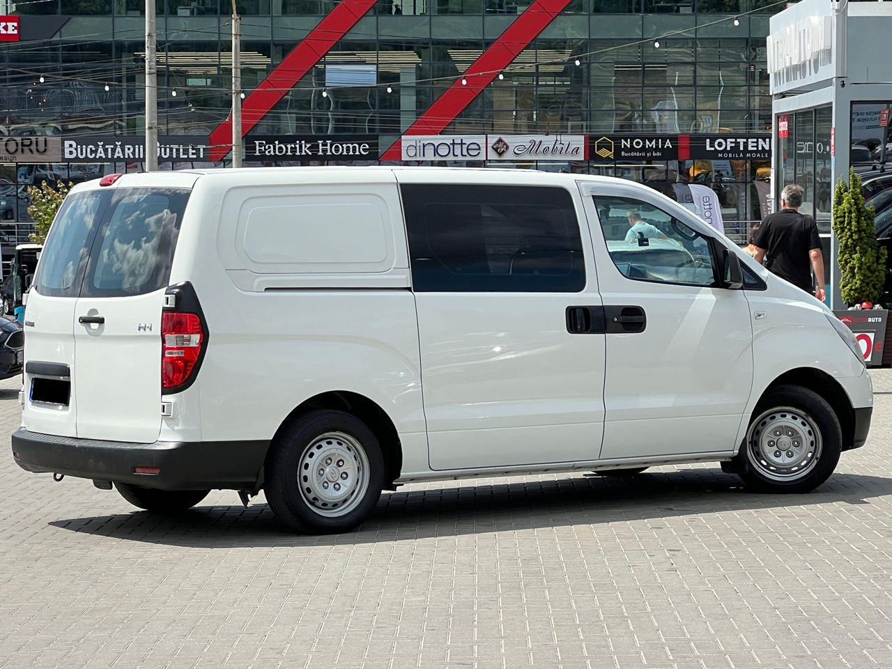 Hyundai H-1 Truck фото 3