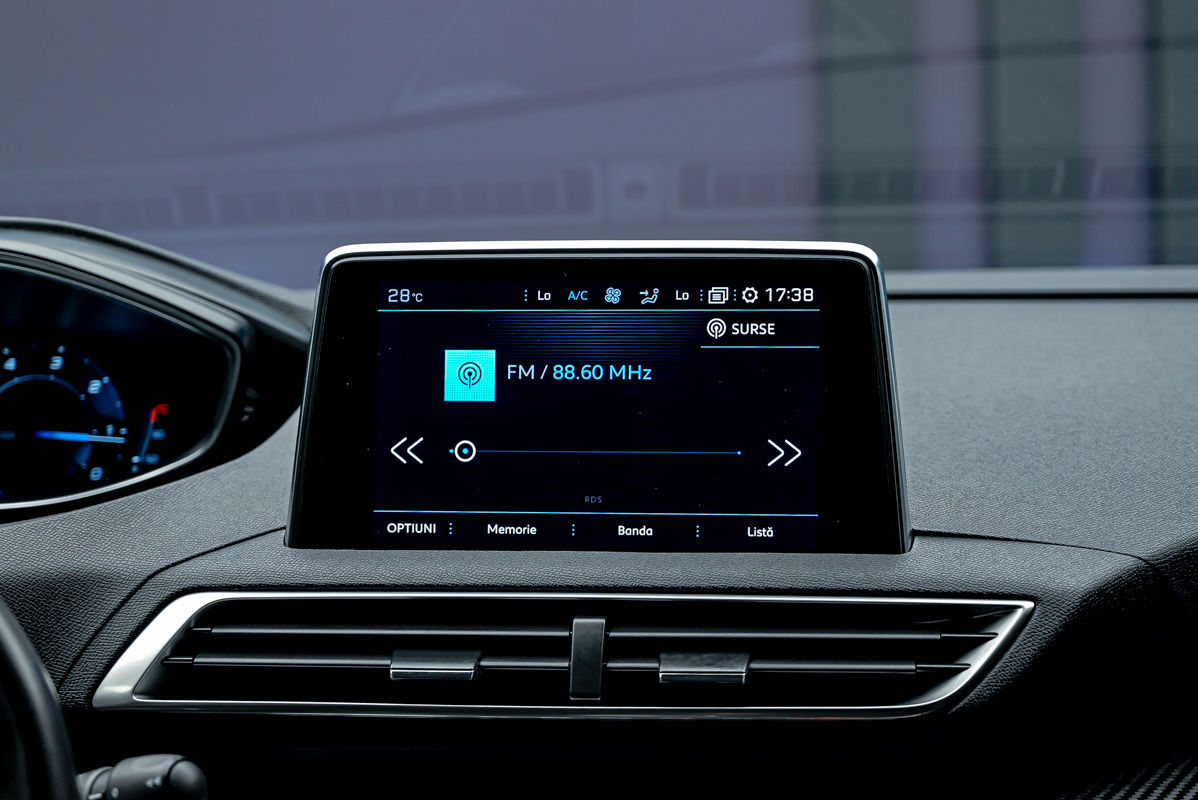 Peugeot 3008 фото 11