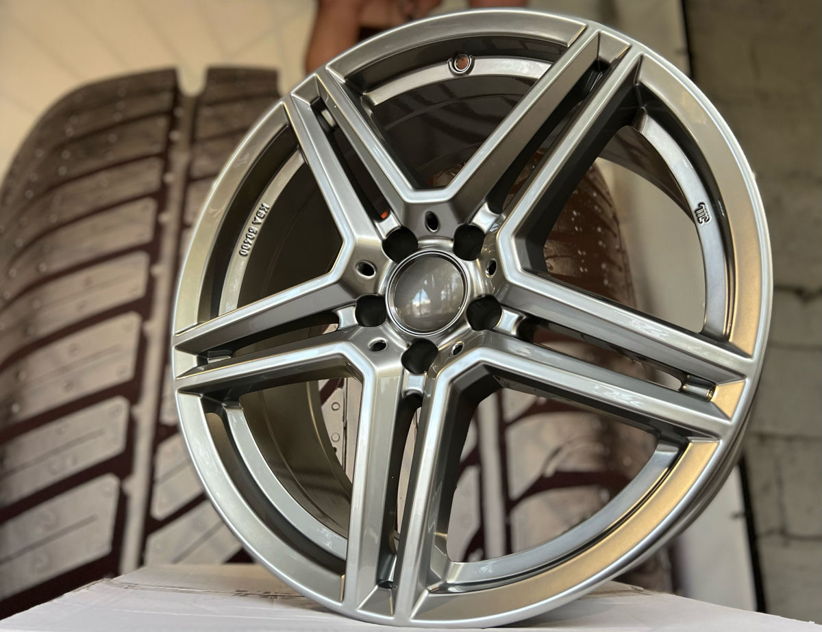 5x112 R18 Rial M10 разноширокие диски на Mercedes W212 W213 foto 3