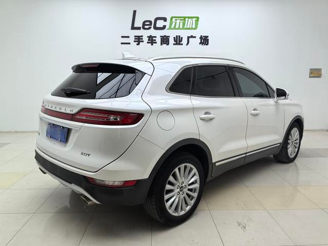 Lincoln MKC фото 11