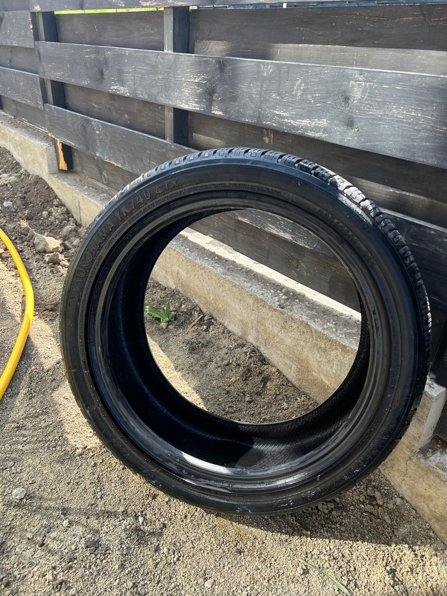 Anvelope Yokohama 225/45 r18 фото 4