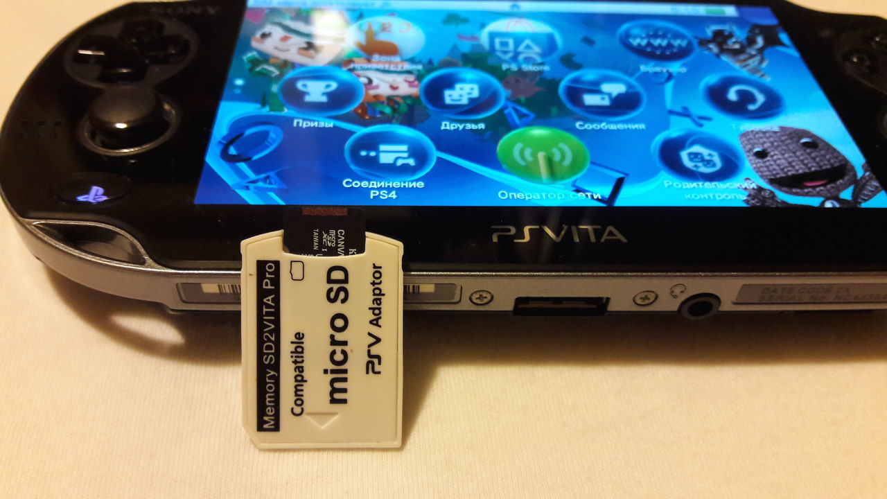 Адаптер MicroSD в Memory SD2VITA + игры для PS Vita.