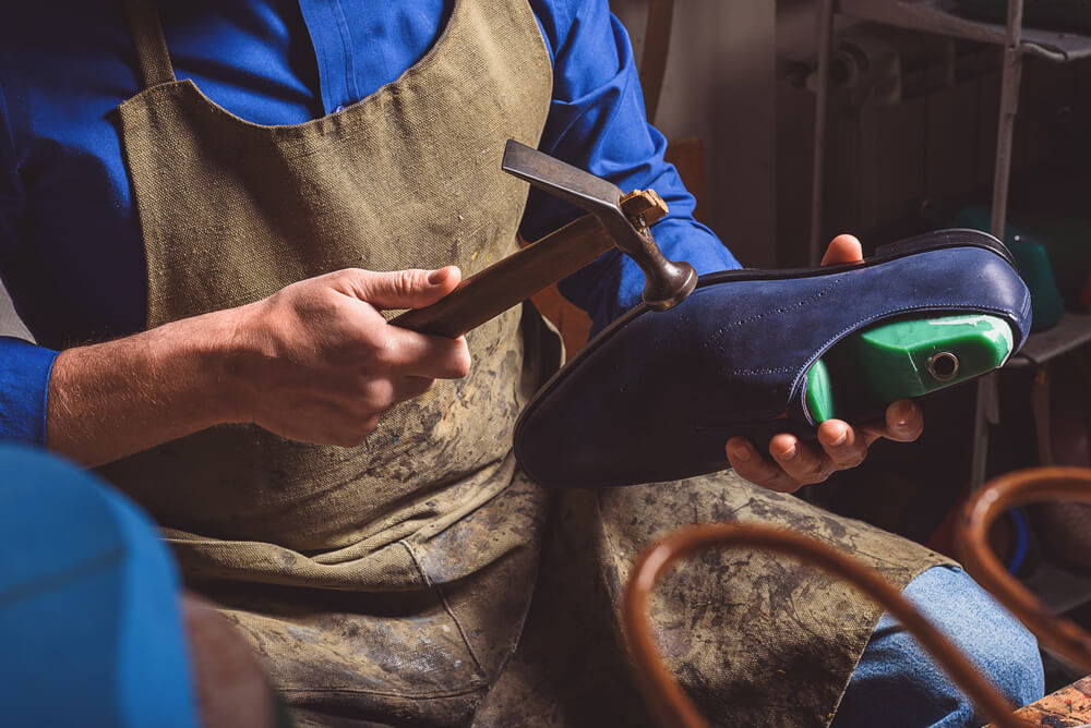Reparatie de lux a articolelor din piele ! foto 7