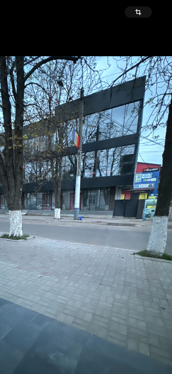 Spațiu Comercial foto 2