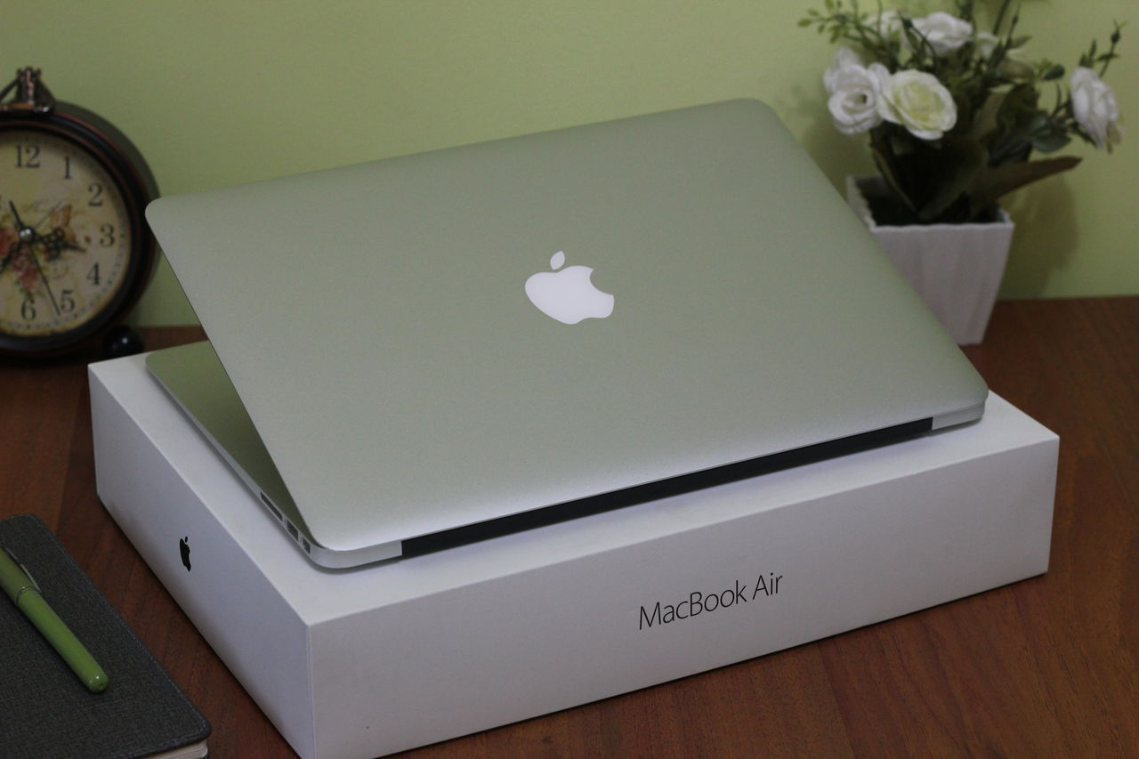 apple-macbook-air-2017-core-i5-5350u-8gb-ram-128gb-ssd-13-3-wxga