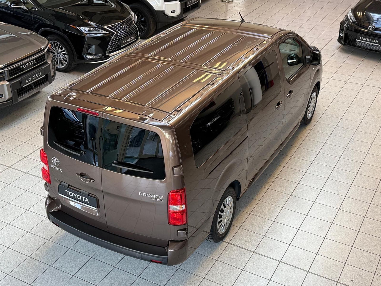Toyota Proace Verso foto 2